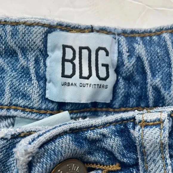 BDG Edie slim fit high rise jeans, raw hem. Medium/light wash. Women’s size 25 - Picture 3 of 14